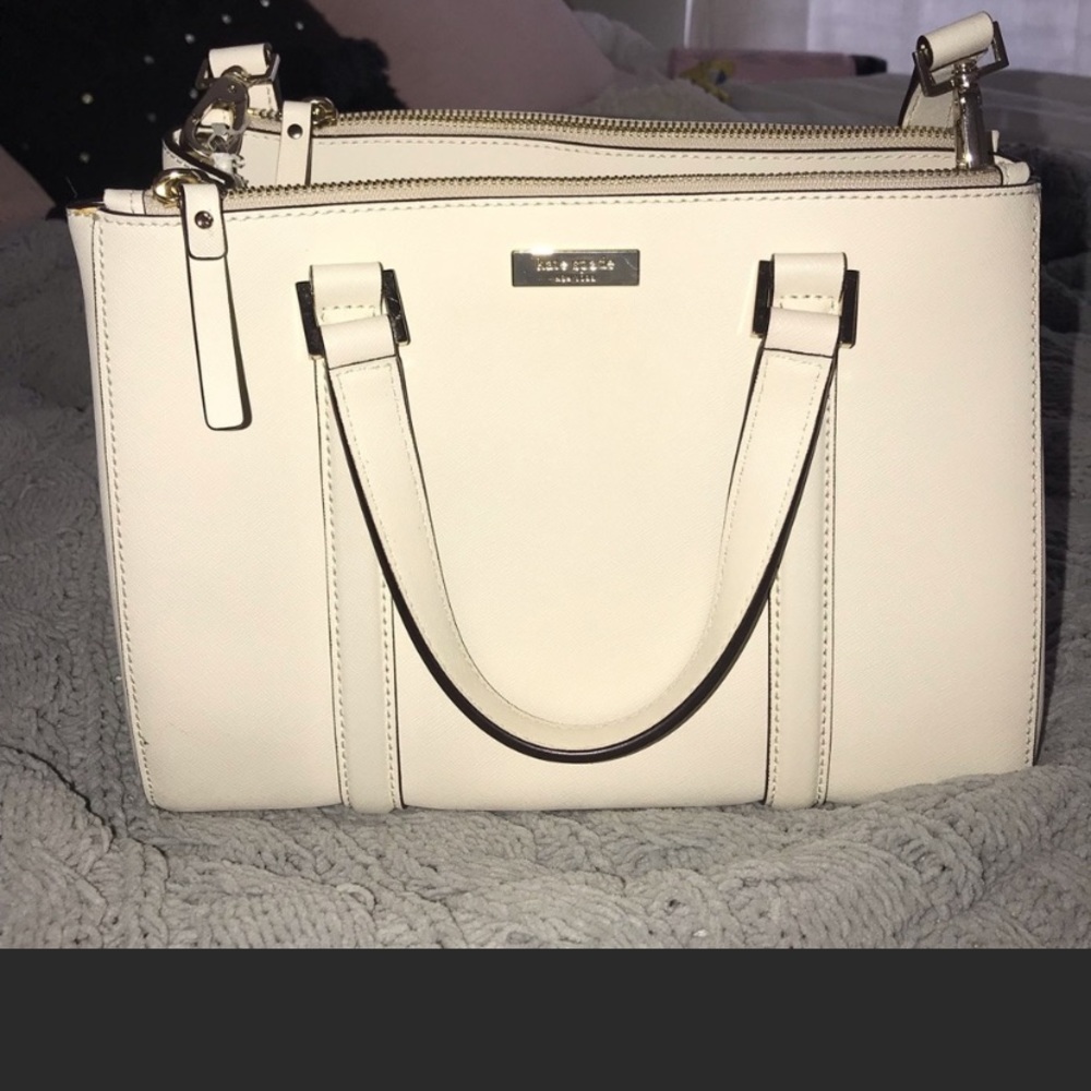 Kate spade purse